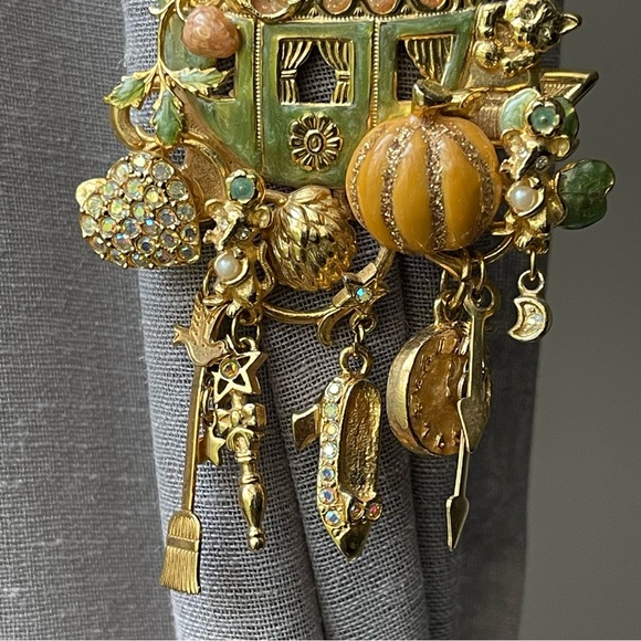 KIRKS FOLLY | CINDERELLA COACH Brooch Pin "Too Late For The Ball" - Picture 8 of 13